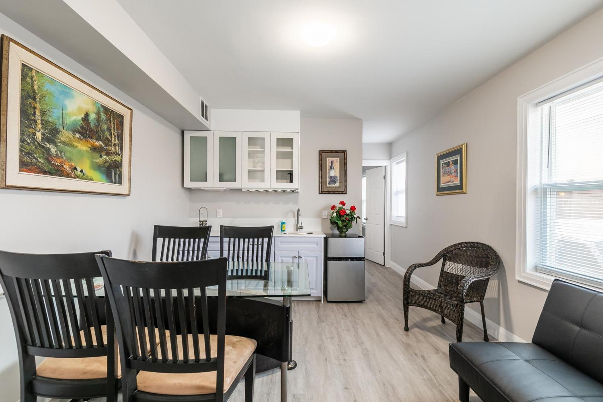 Beautiful Renovated Home 3 Mins Drive To Fall 尼亚加拉瀑布城 外观 照片
