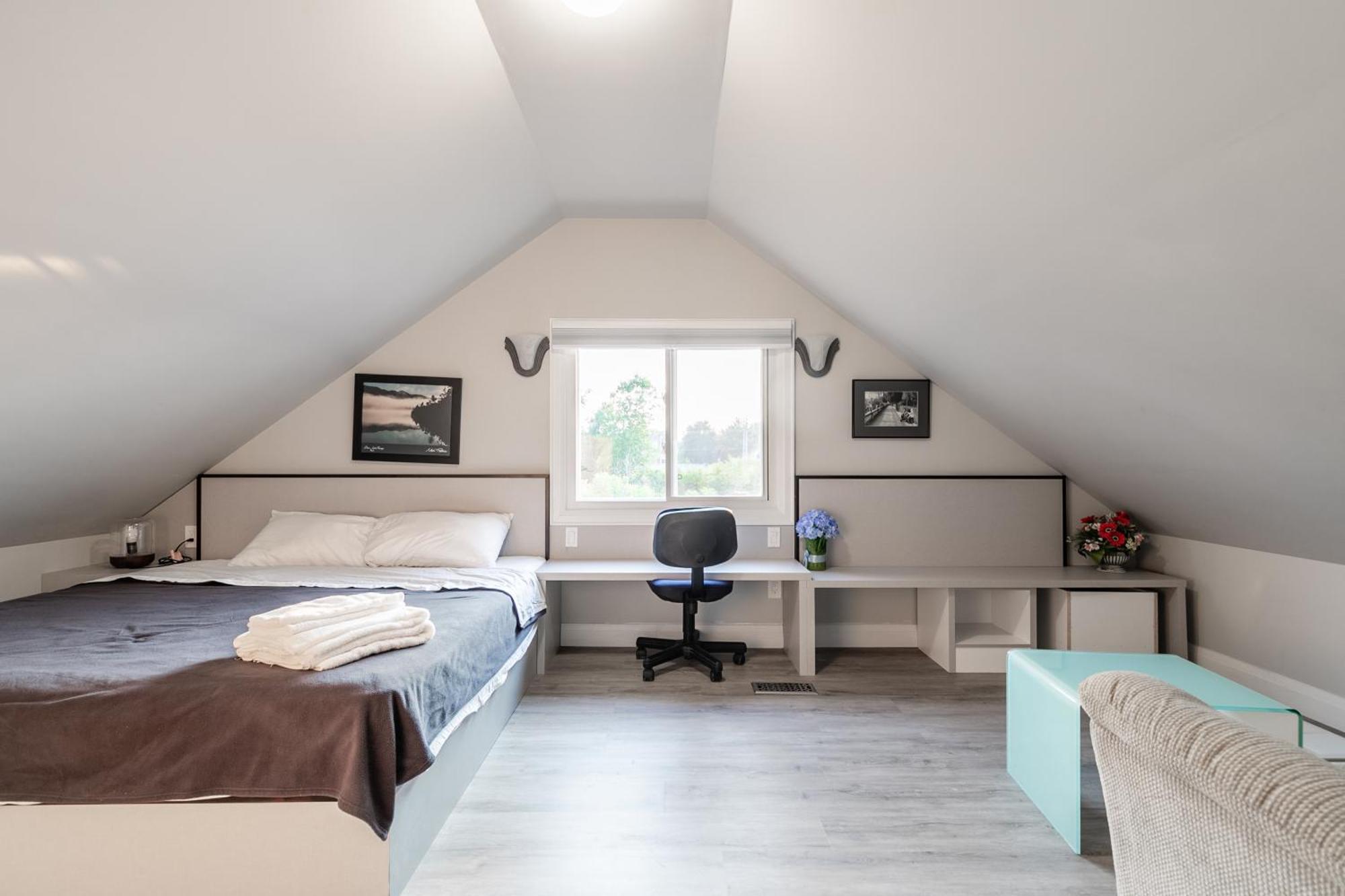 Beautiful Renovated Home 3 Mins Drive To Fall 尼亚加拉瀑布城 外观 照片