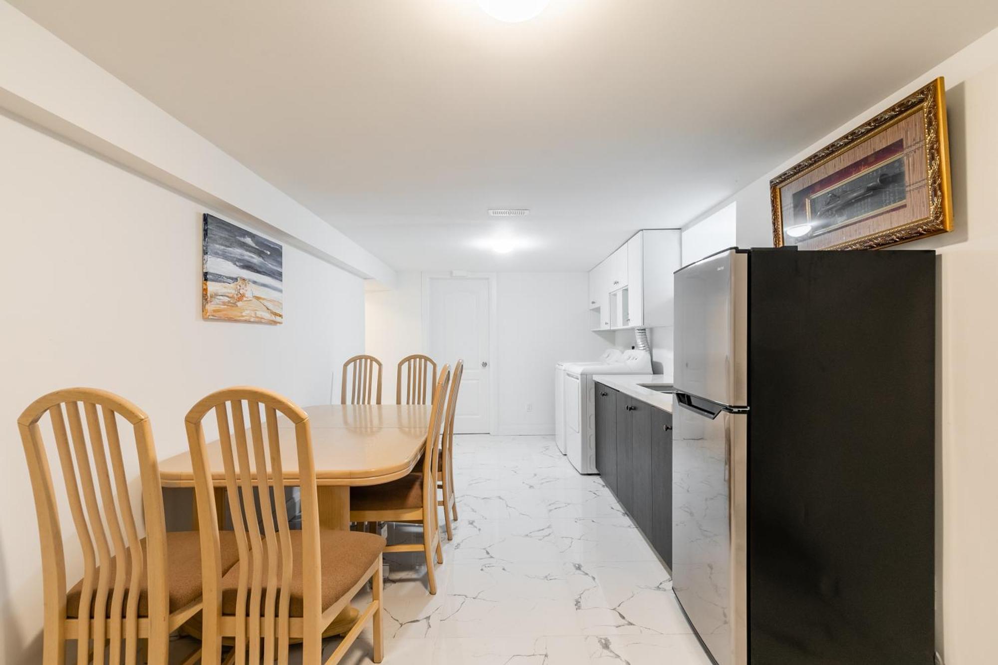 Beautiful Renovated Home 3 Mins Drive To Fall 尼亚加拉瀑布城 外观 照片