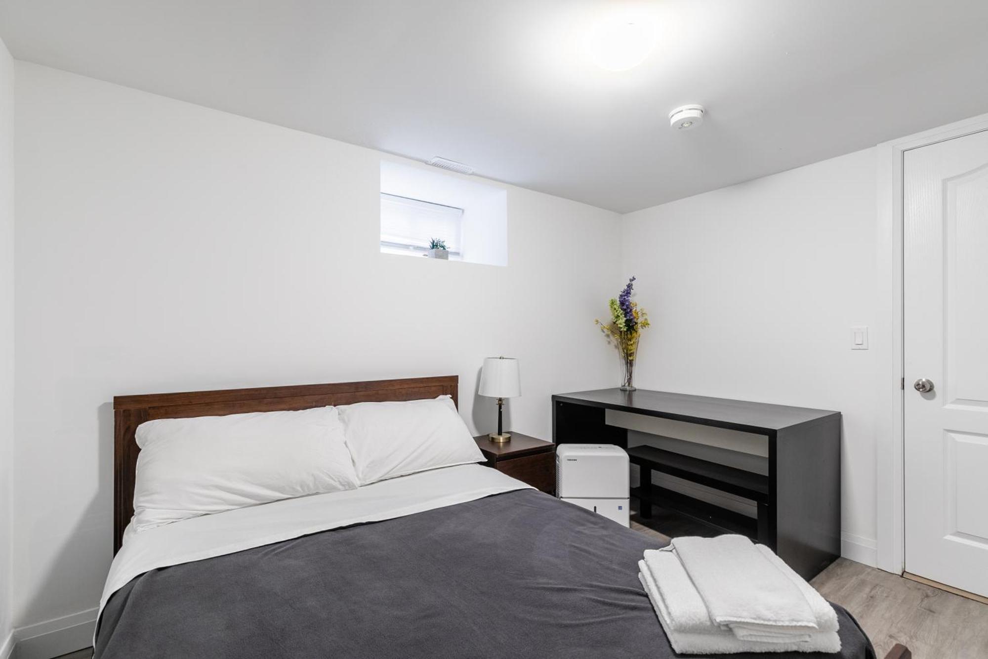 Beautiful Renovated Home 3 Mins Drive To Fall 尼亚加拉瀑布城 外观 照片