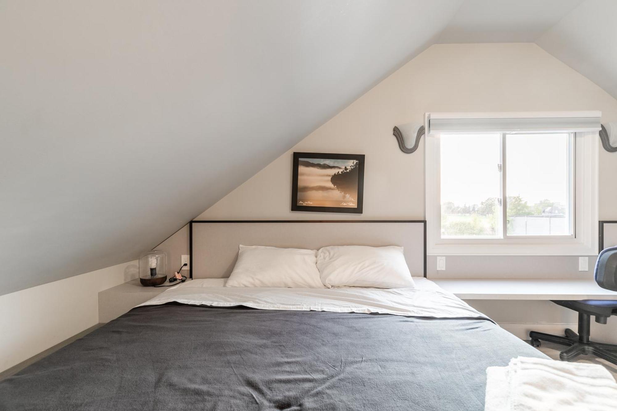 Beautiful Renovated Home 3 Mins Drive To Fall 尼亚加拉瀑布城 外观 照片